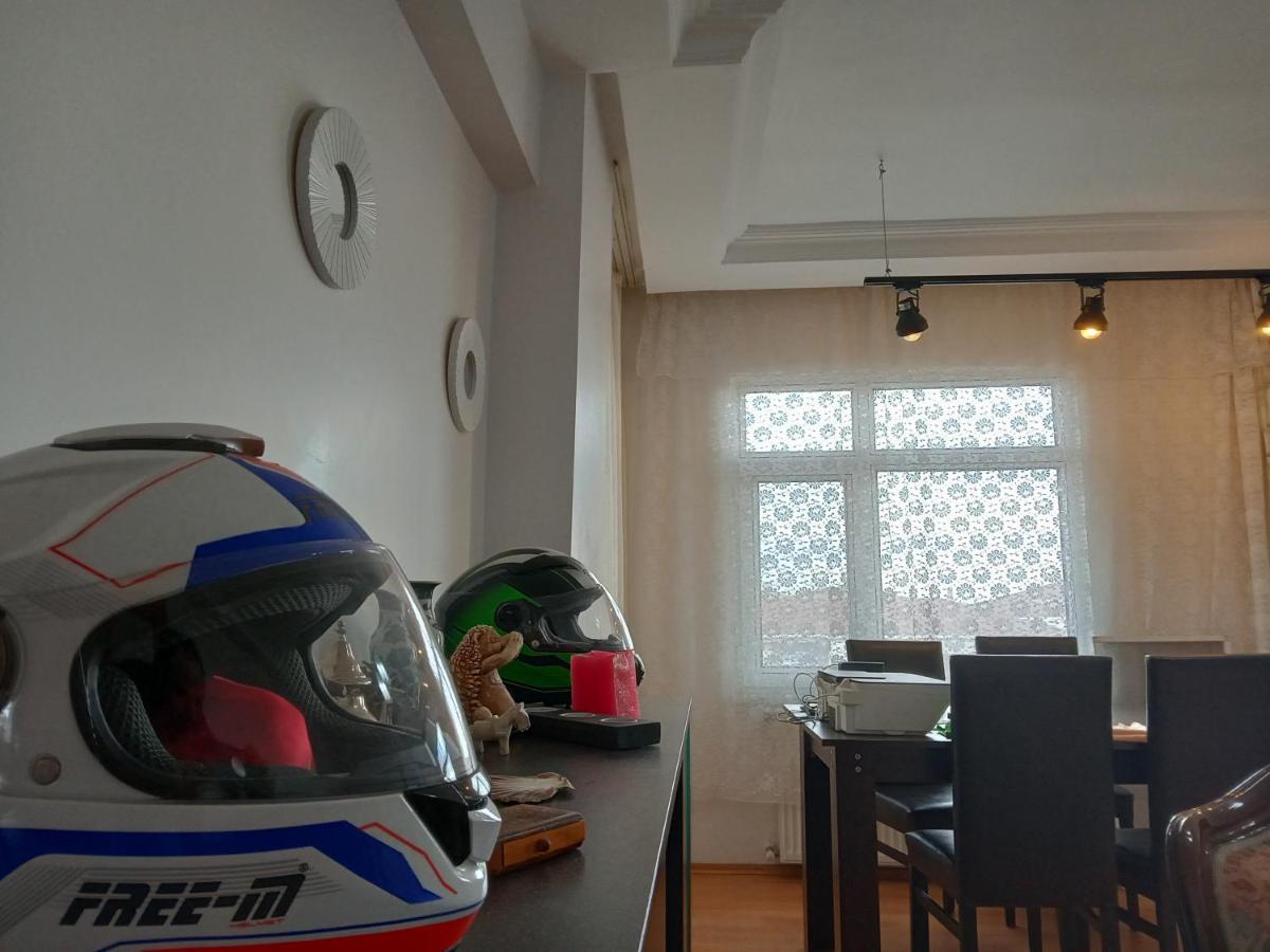 Single Room, Одноместная Комната В Доме, Chambre D'Une Personne, Habitacion Individual อิสตันบูล ภายนอก รูปภาพ